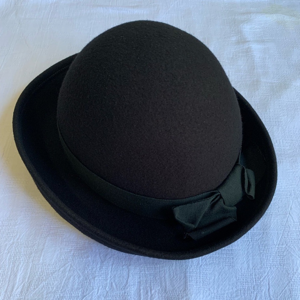 NORDSTROM’s v.t.g wool hats